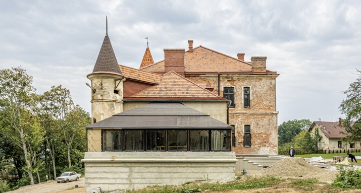 Відновити минуле. Як три родини на Львівщині реконструюють старовинний палац Фото 7