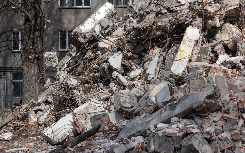 Українські благодійники збирають будматеріали для відбудови постраждалих від війни будинків